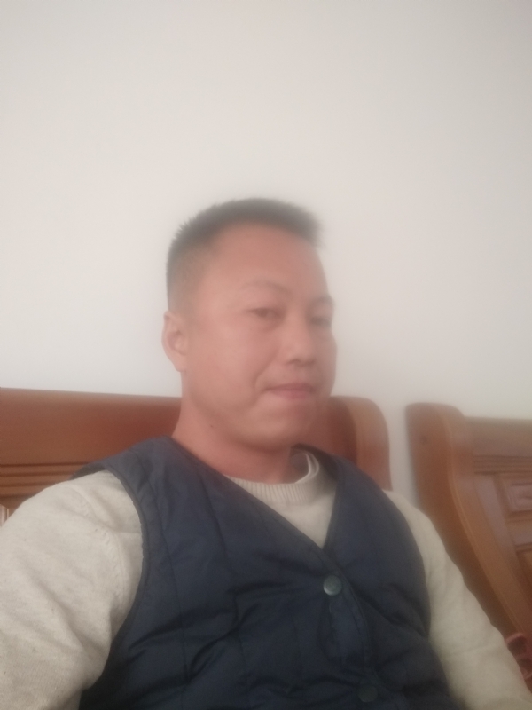 只对你好的第一张照片--清远中老年相亲网